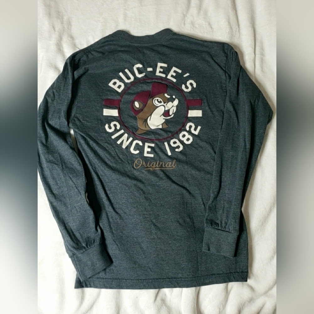 Buc-ee's Since 1982 Original Long Sleeve Gray Shirt Embroidered Small